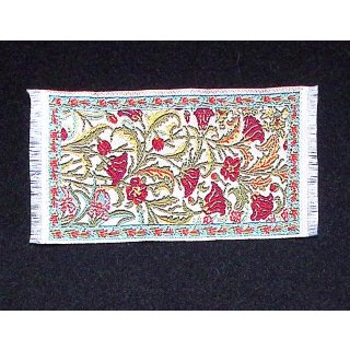 B4 - 9x4,5 cm
